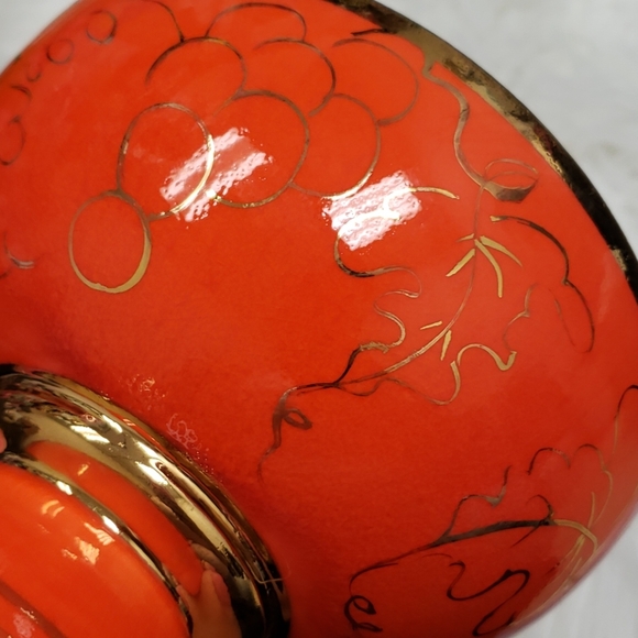 Orange pedestal bowl - Picture 4 of 8